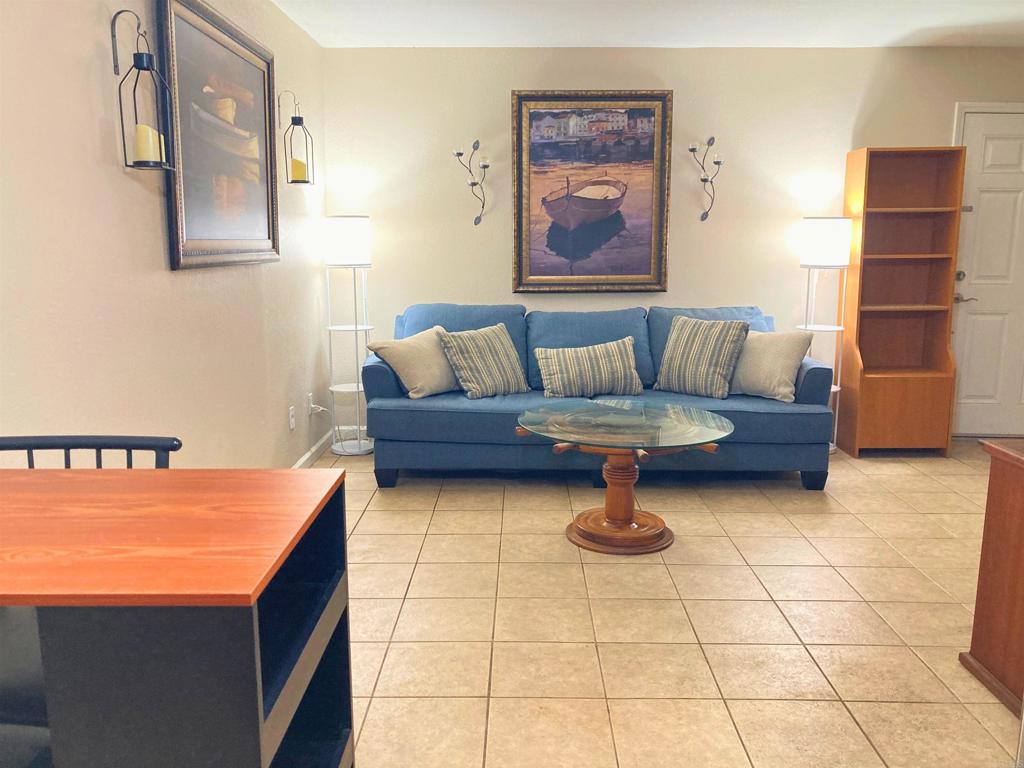 CLAIREMONT - Residential