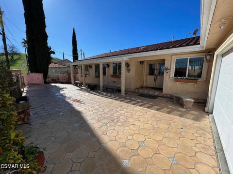 Photo of 4613 Reforma Road, Woodland Hills, CA 91364 (MLS # 225005418) Photo of 4613 Reforma Road, Woodland Hills, CA 91364 (MLS # 225005418)