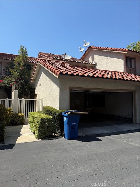 Photo of 1325 Solera Lane #5, Diamond Bar, CA 91765 (MLS # CV26097880)