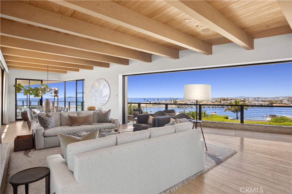 2804 Ocean
