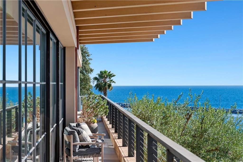 2804 Ocean