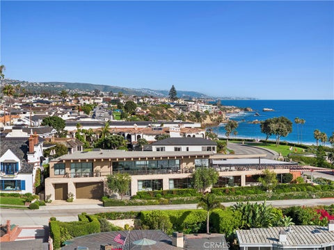 Photo of 2804 Ocean Blvd, Corona Del Mar, CA 92625 (MLS # NP26091932)