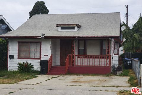 Photo of 1431 W 56th Street, Los Angeles, CA 90062 (MLS # 26835221)