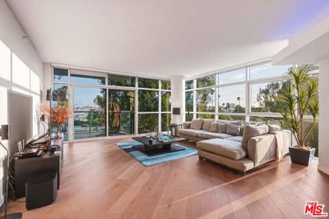Photo of 13700 Marina Pointe Drive #305, Marina Del Rey, CA 90292 (MLS # 26868267)