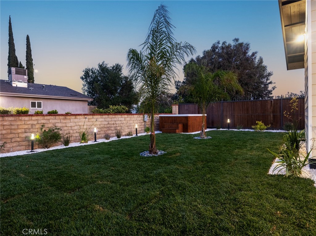 11410 Reseda Boulevard