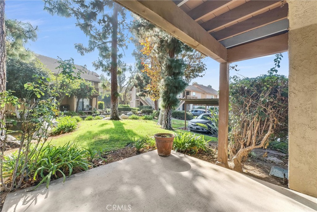 Lake Condos (CM) - Residential