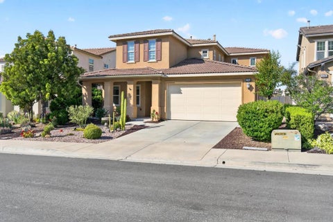 Photo of 45734 Corte Mislanca, Temecula, CA 92592 (MLS # 260014911SD)