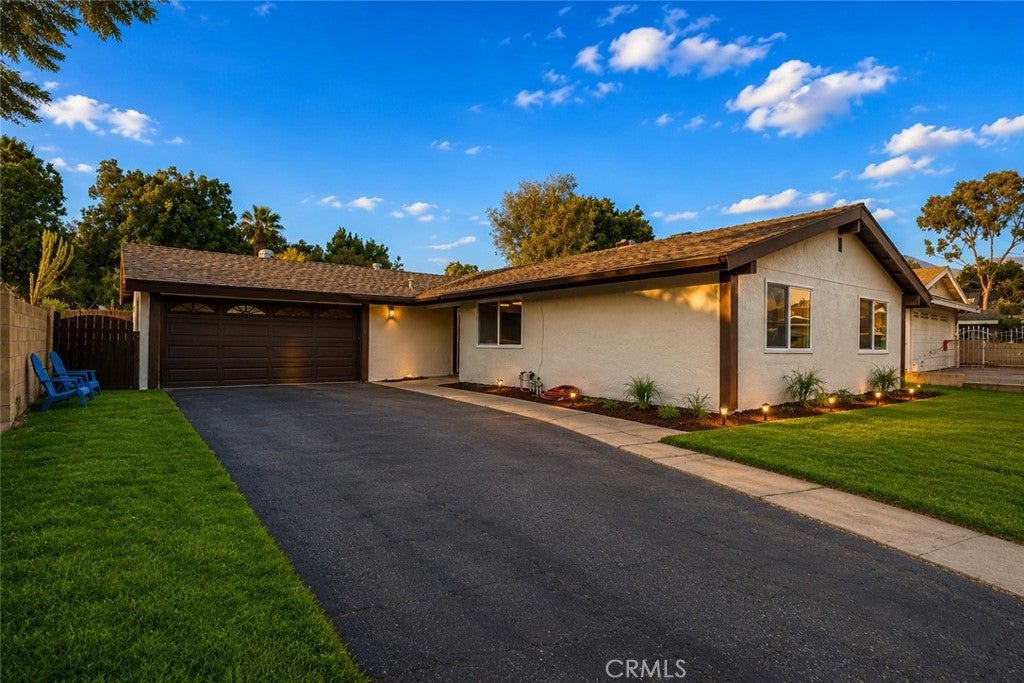 3441 Crownsworth