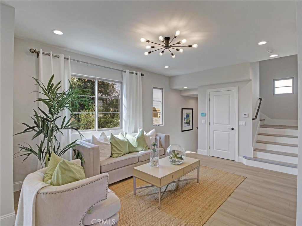 4437 Stewart D
