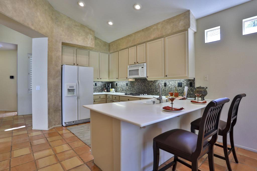Oasis Country Club - Residential