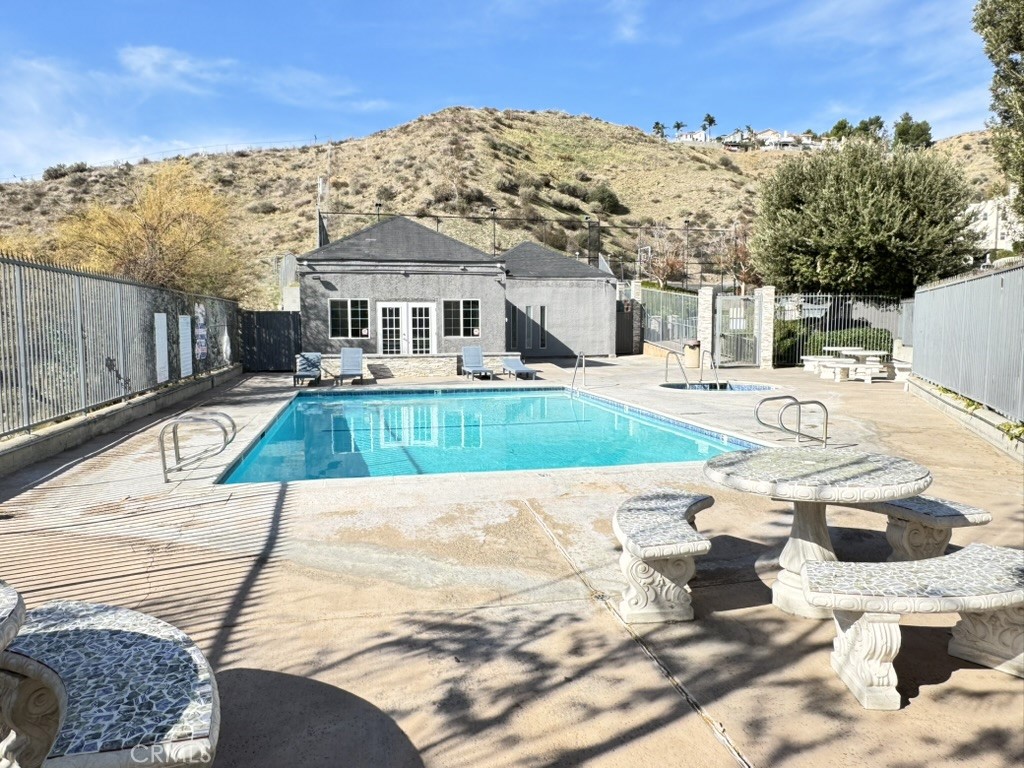 Canyon Ctry Raquet (CCRQ) - Residential