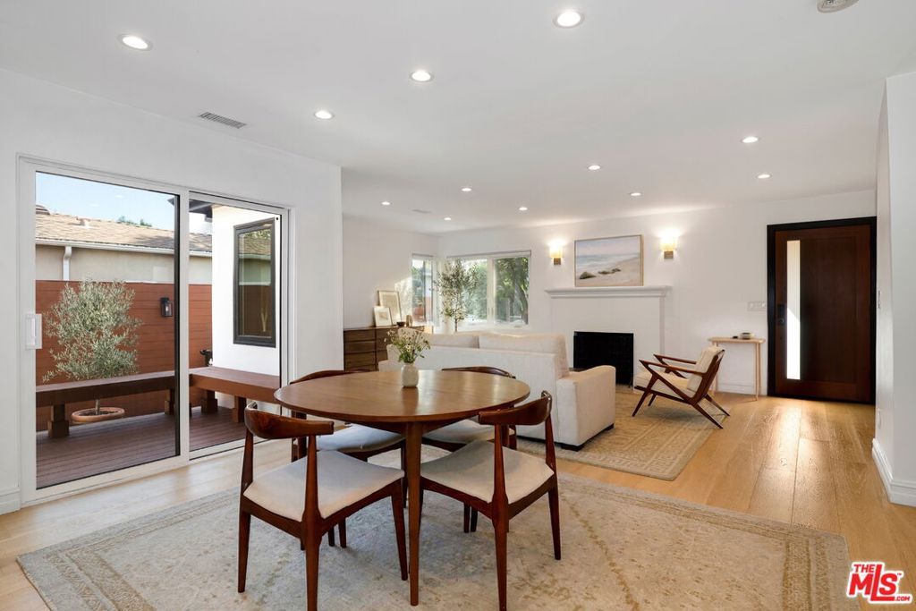 Photo of 2496 Butler Avenue, Los Angeles, CA 90064 (MLS # 26793749)