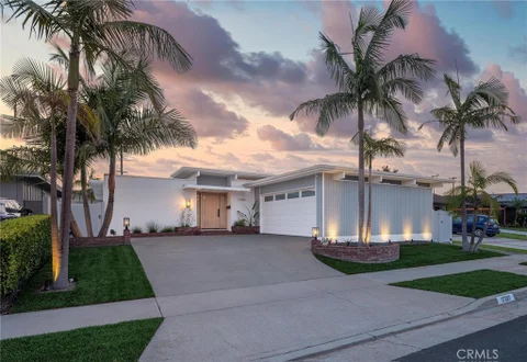 17391 Alta Vista Circle, Huntington Beach, CA 92647 - MLS#: PV26118654