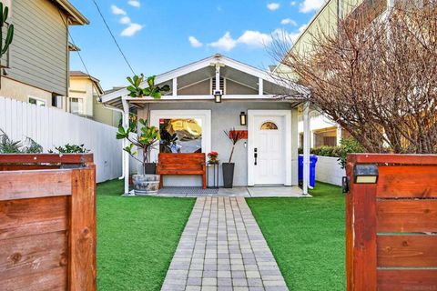 Photo of 530 11th St St, Imperial Beach, CA 91932 (MLS # 260008672SD)