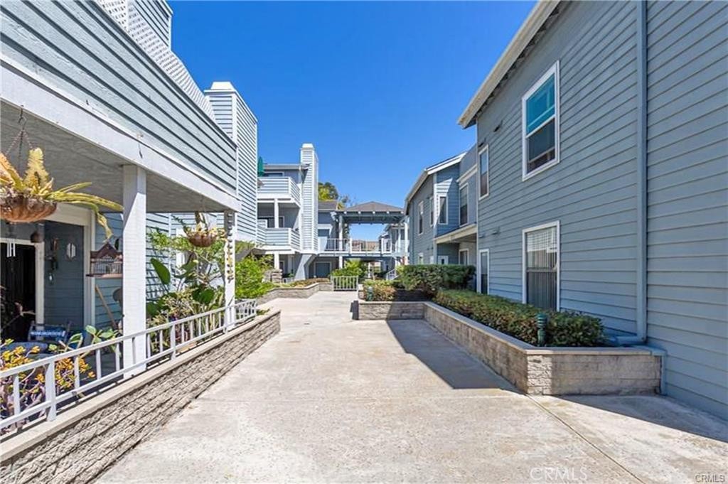 Pelican Cove (PCOV) - Residential Lease