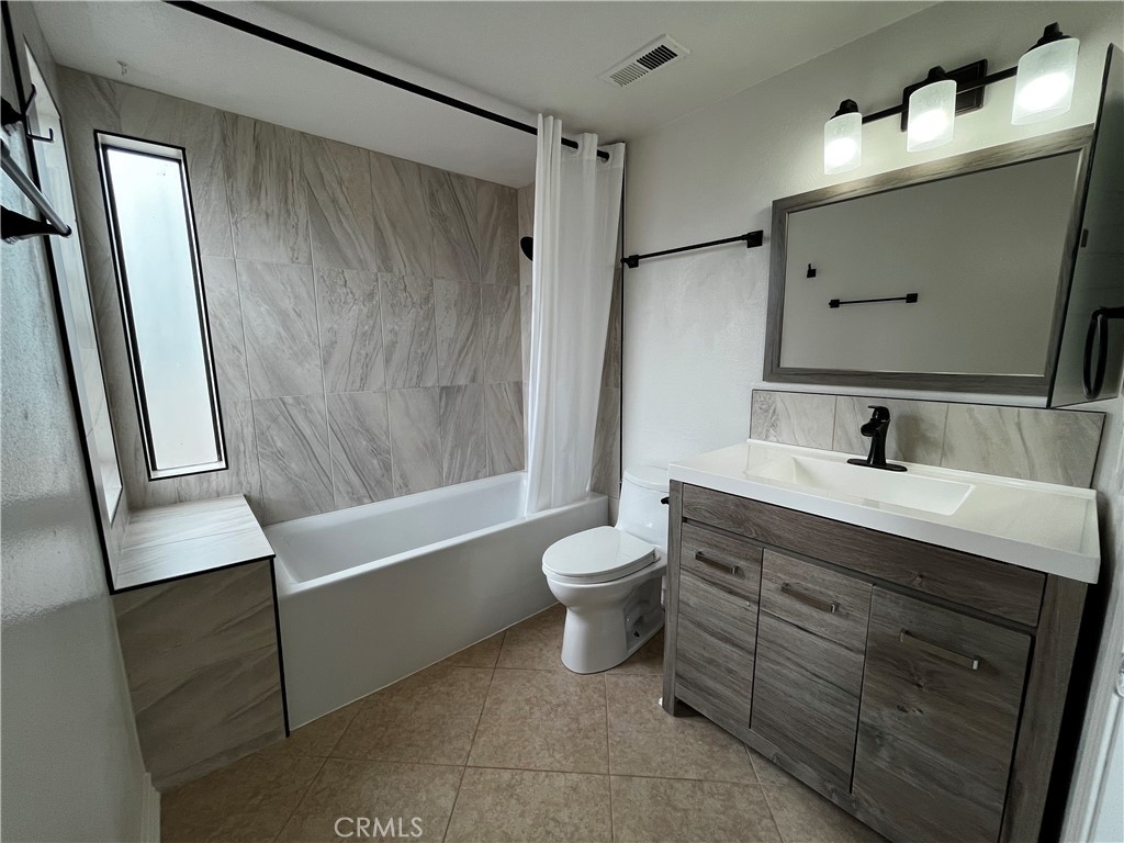 Pelican Cove (PCOV) - Residential Lease