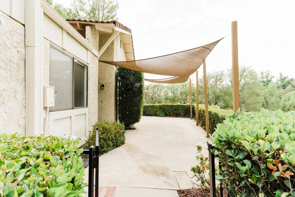 32355 Saddle Mountain Drive