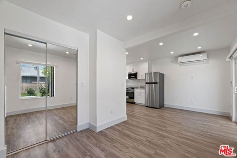 Tiny photo for 6229 Sylvia Avenue, Tarzana, CA 91335 (MLS # 26778779)
