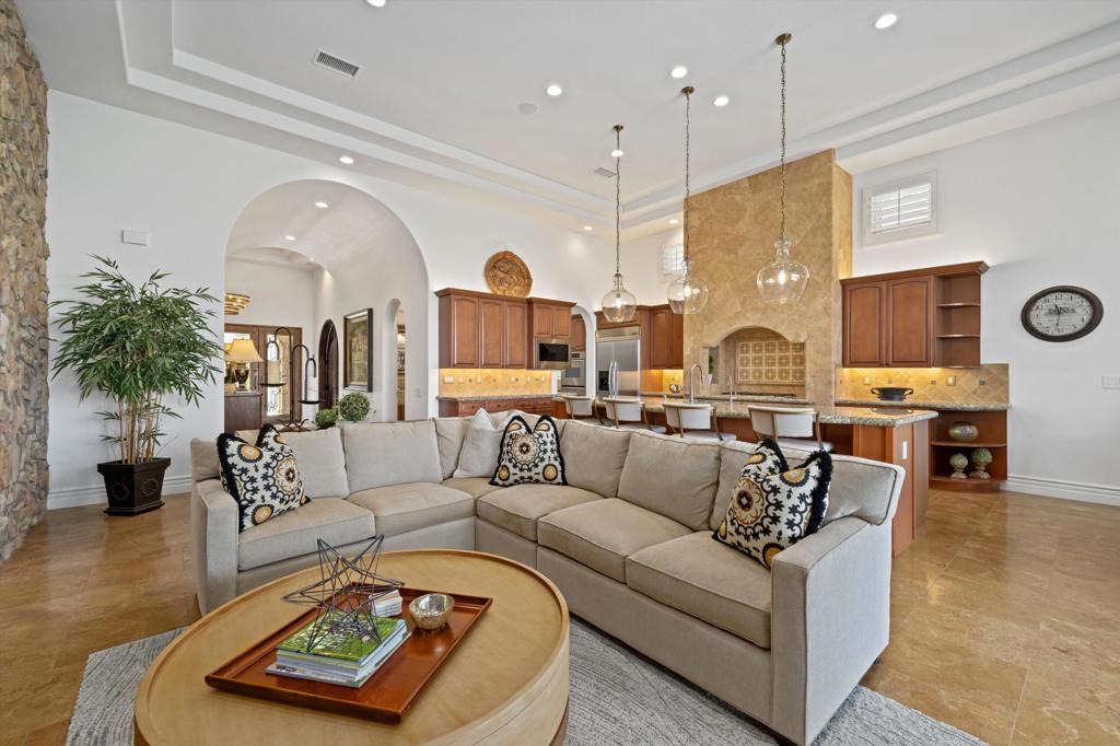 Andalusia at CM - Residential