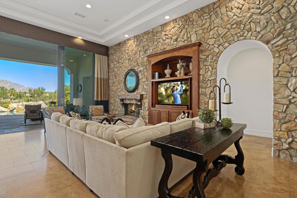 Andalusia at CM - Residential