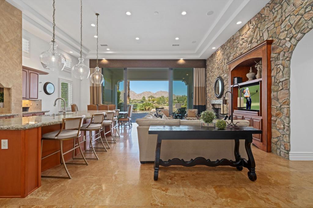 Andalusia at CM - Residential