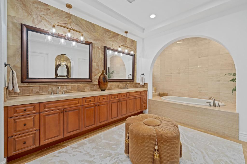 Andalusia at CM - Residential