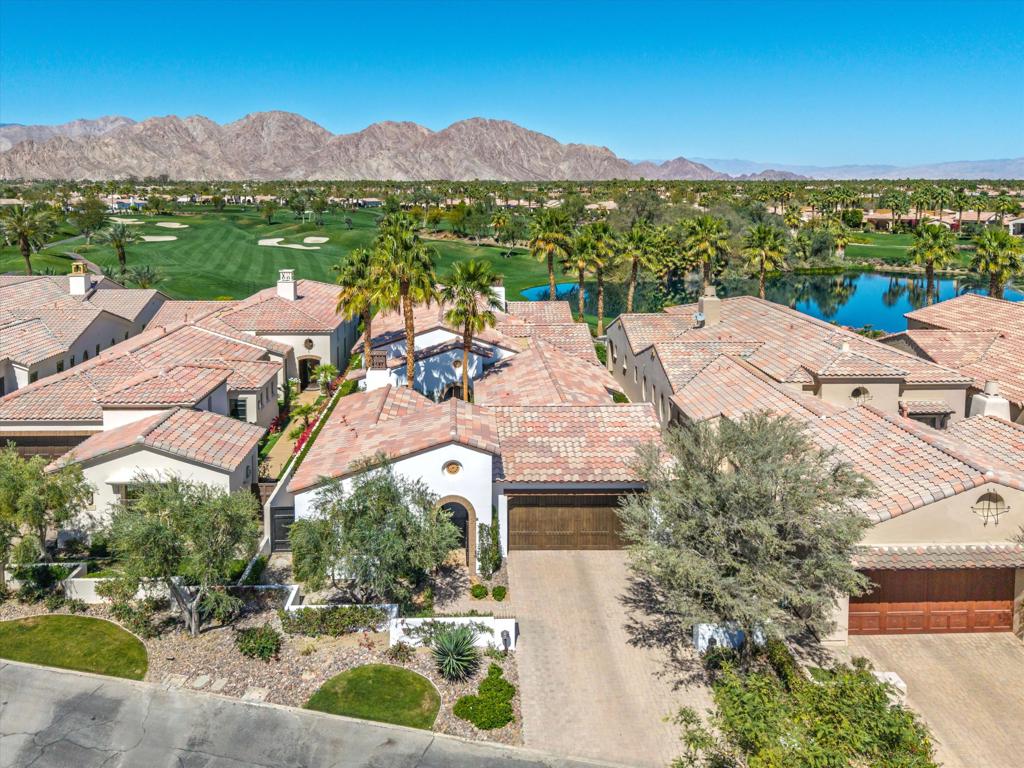 Andalusia at CM - Residential