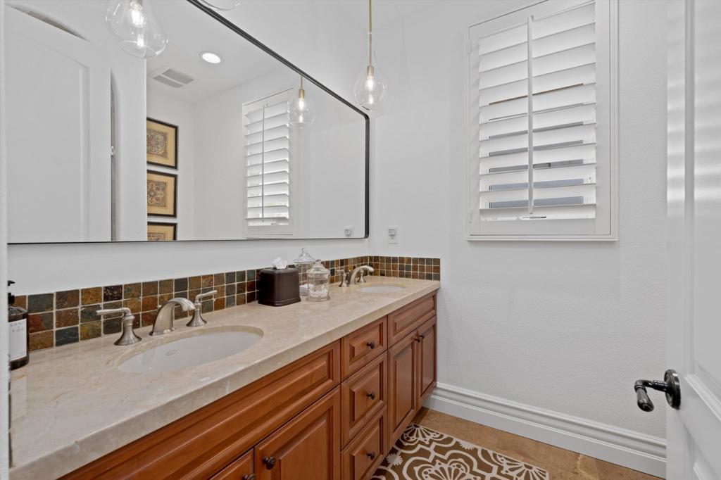 Andalusia at CM - Residential