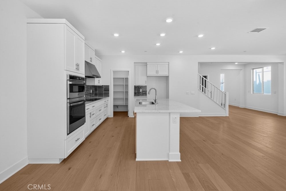 475 Citrus Oak Road