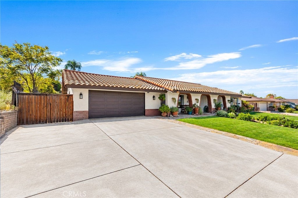 43803 Citrus View