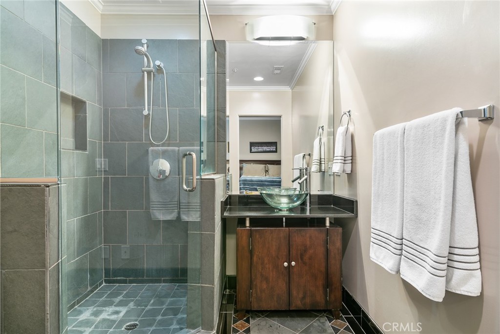 Custom NR (736) - Residential