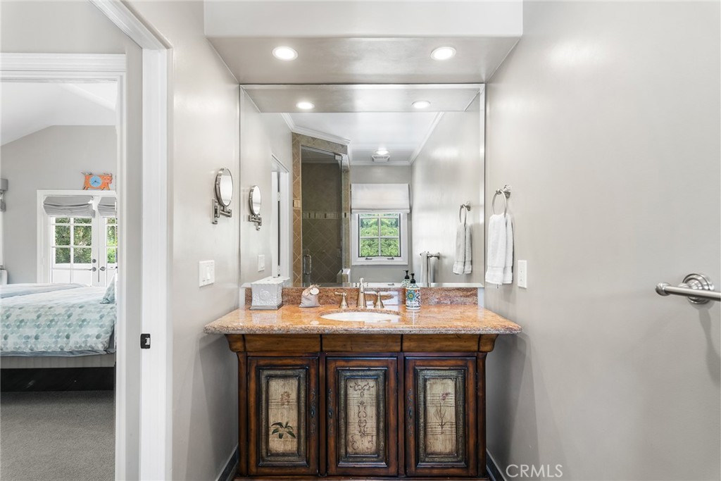Custom NR (736) - Residential