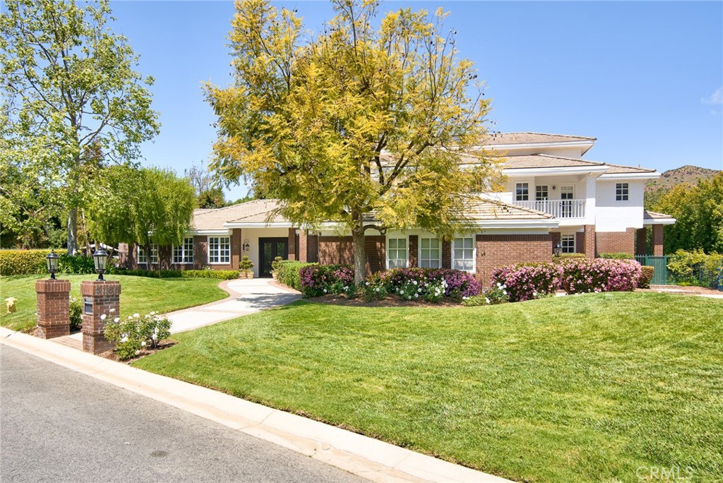 5135 Island Forest Place