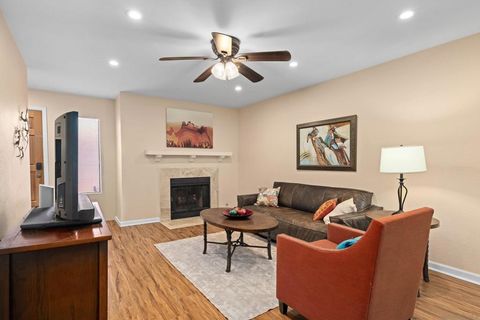 Photo of 2849 E St St #21, San Diego, CA 92102 (MLS # 260008637SD)