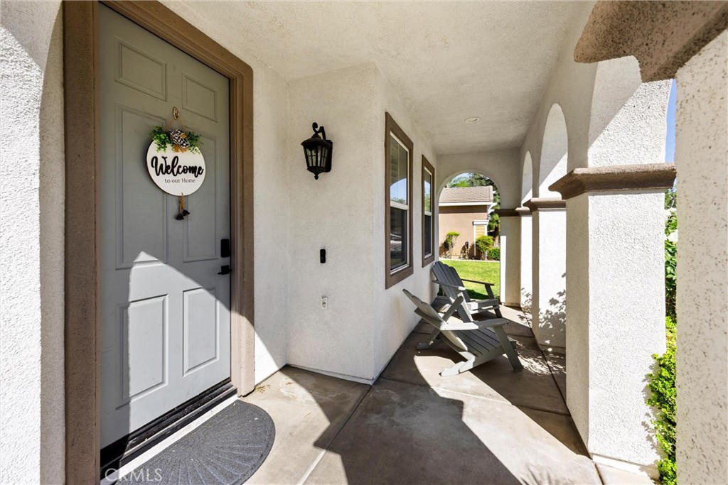 15790 Rock Point