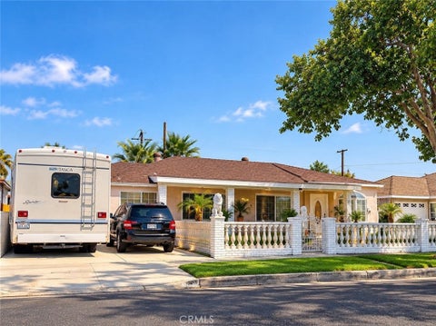 Photo of 309 E 228th ST, Carson, CA 90745 (MLS # CV26219129)