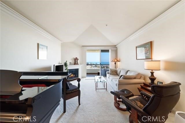 25422 Sea Bluffs 307