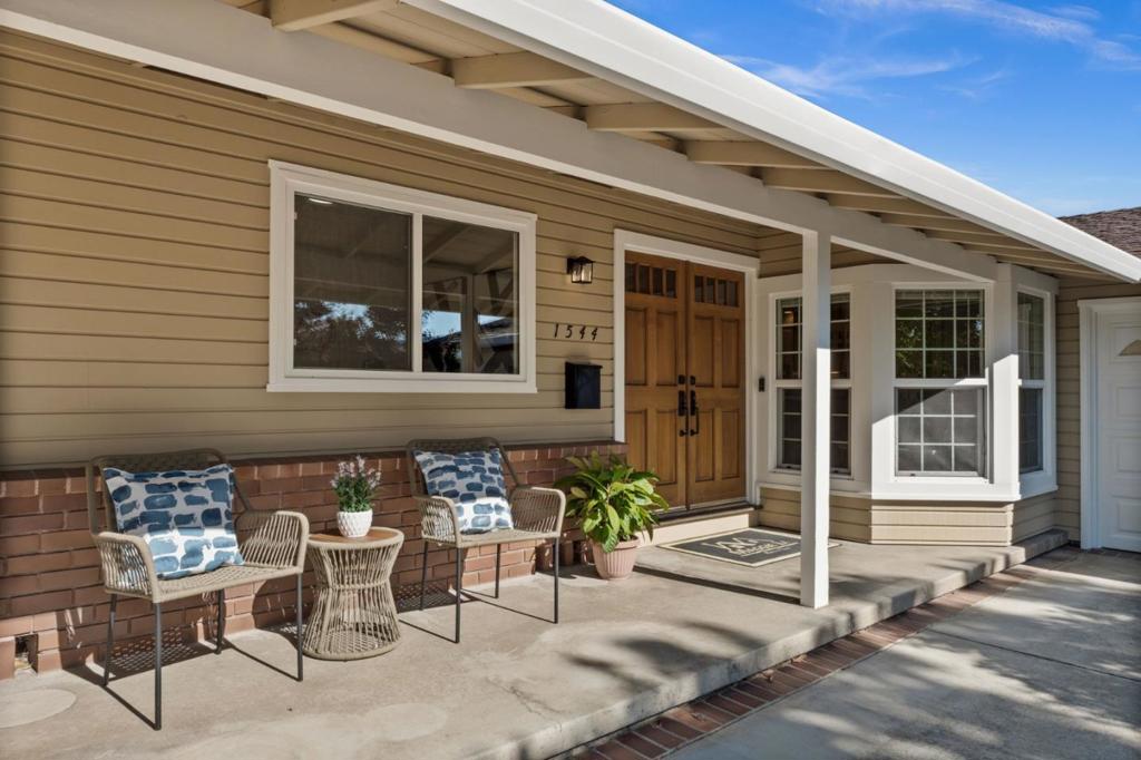 1544 Klamath Drive