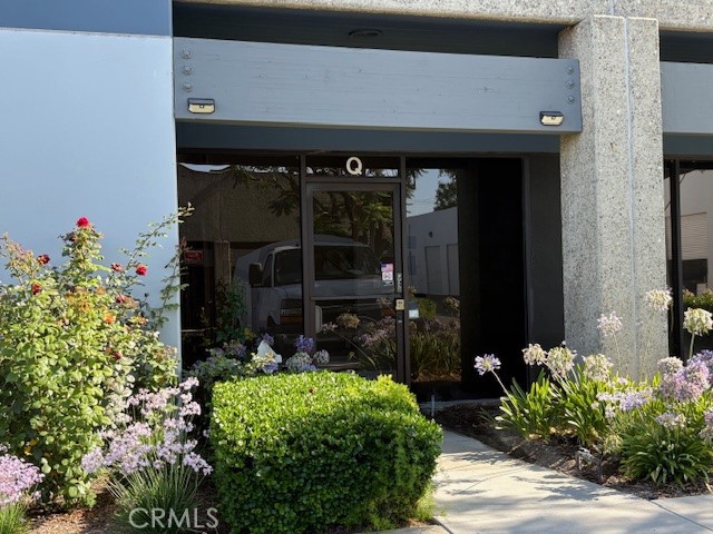 1240 N Jefferson Street Q
