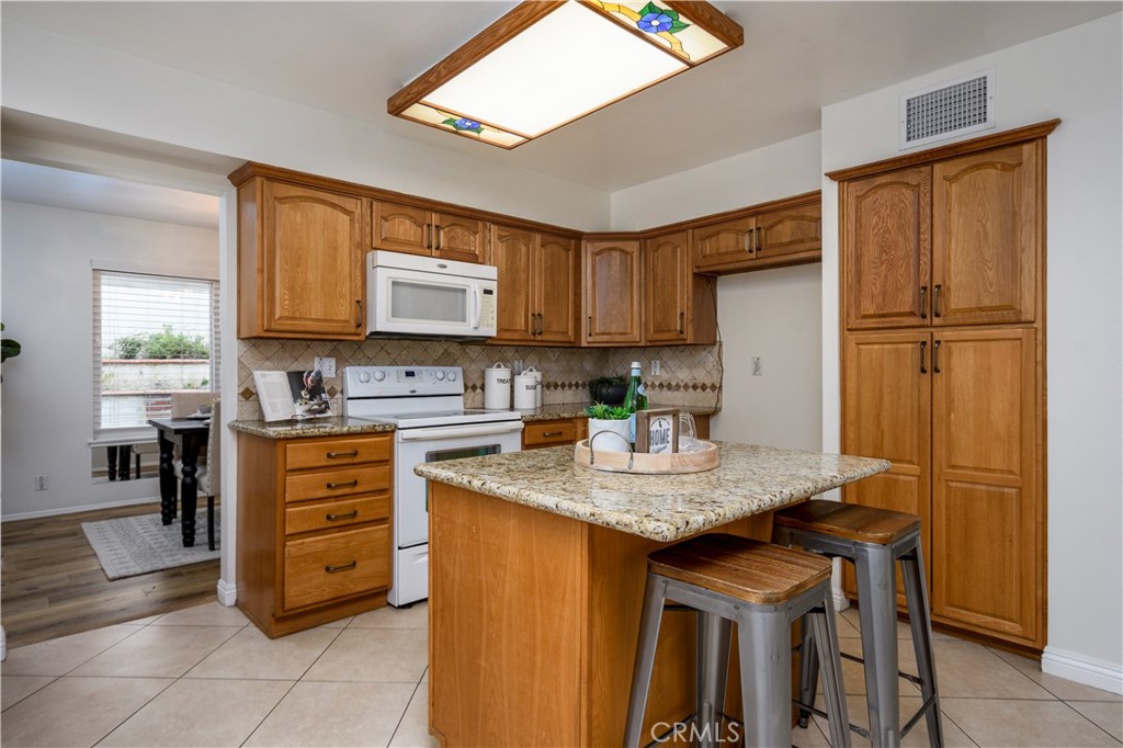 Meadowbrook - Residential Lease