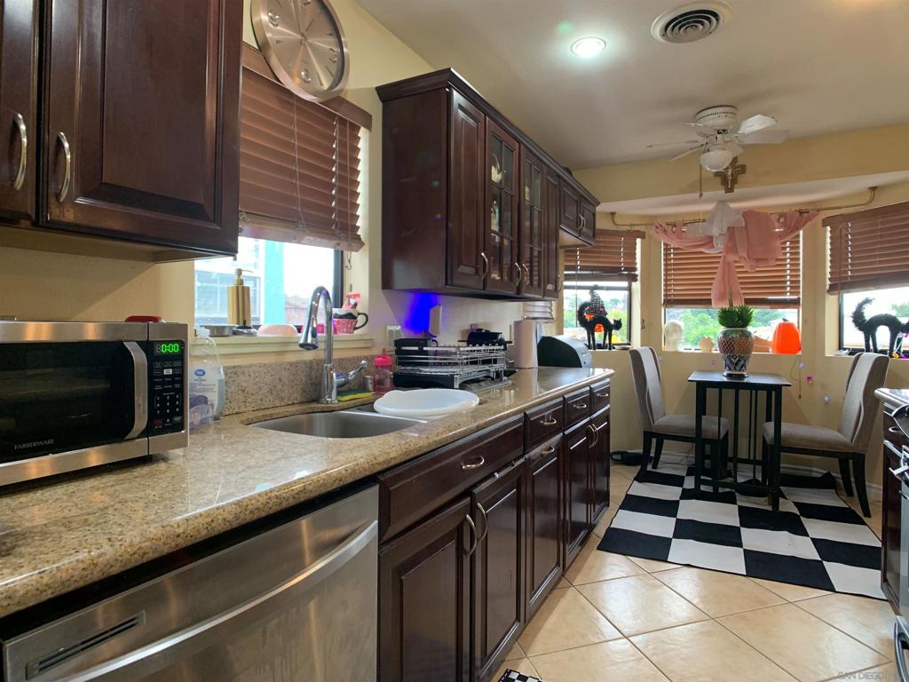 La Mesa - Residential