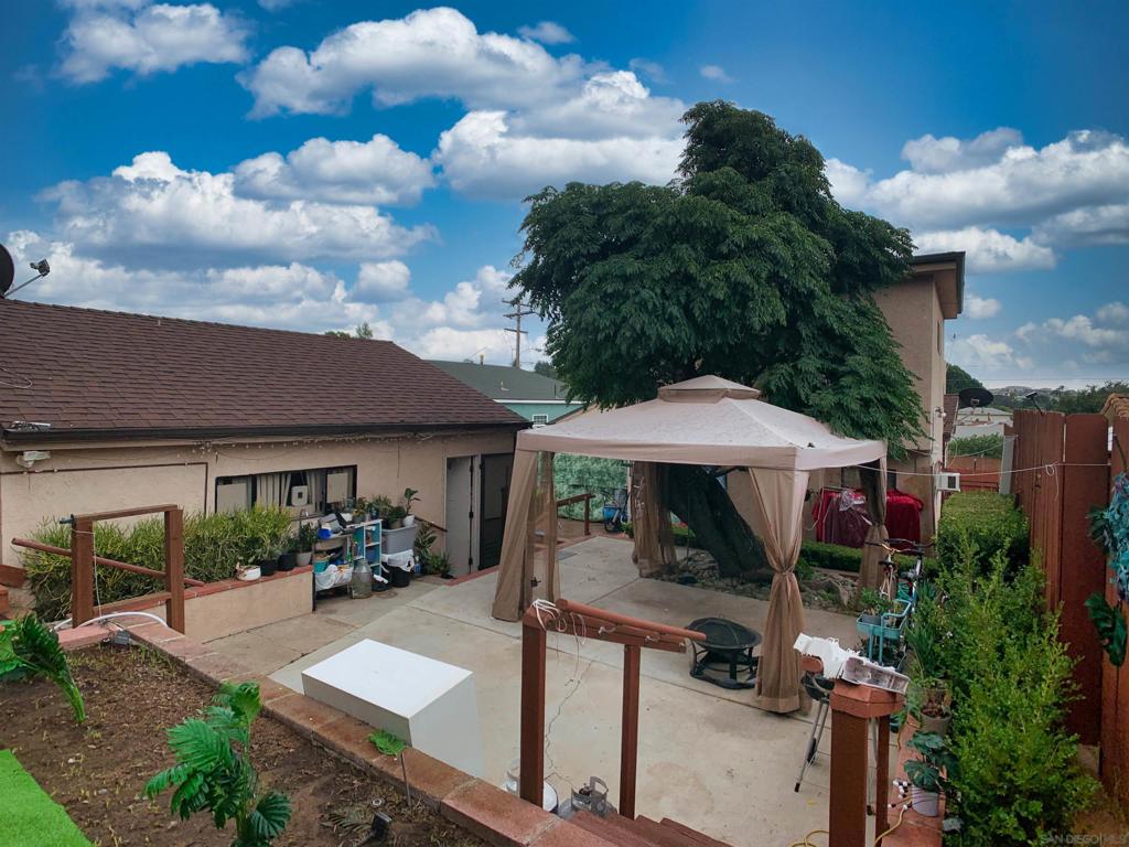 La Mesa - Residential