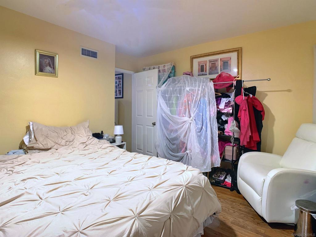 La Mesa - Residential