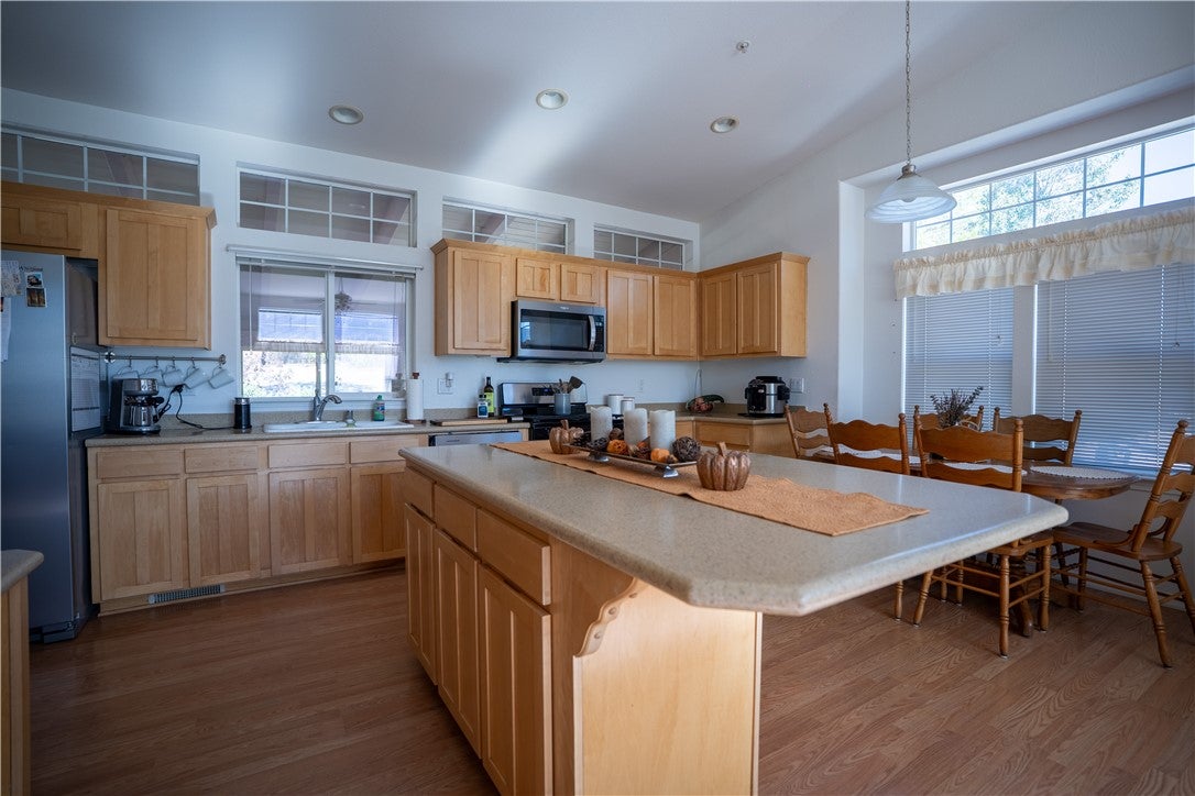 26640 Paradise Valley