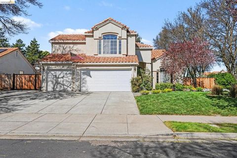 925 Outrigger Cir Brentwood CA 94513