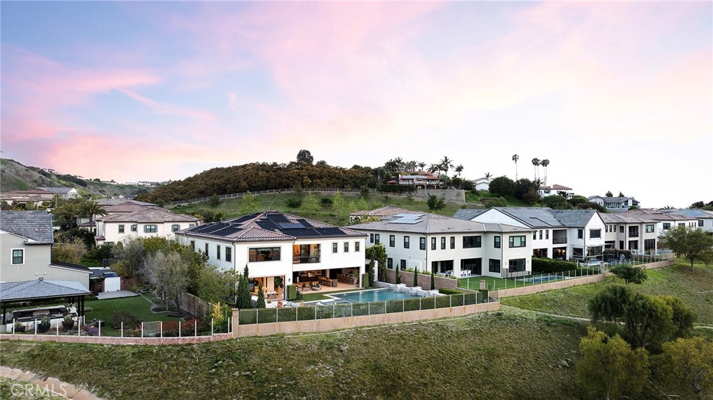 Tradewinds - Residential