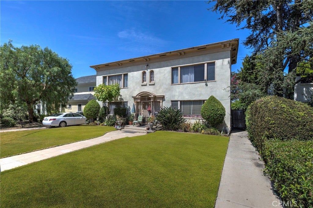 2523 5th Avenue, Los Angeles CA 90018