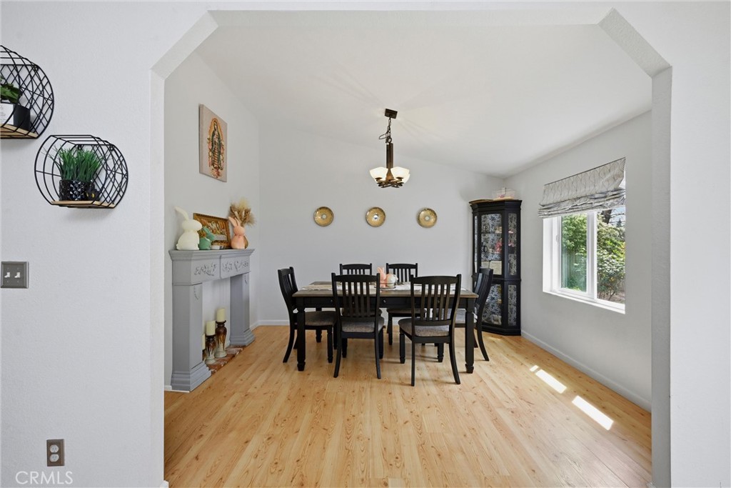 10313 Walnut Way