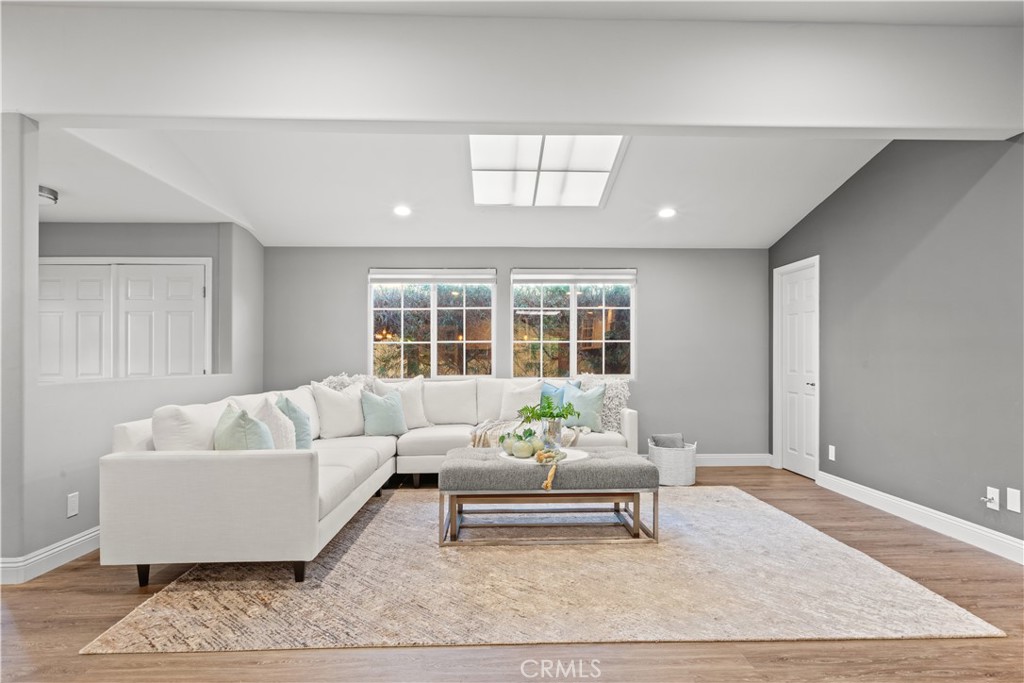 Properties 4 5200 Irvine Blvd, Space 355