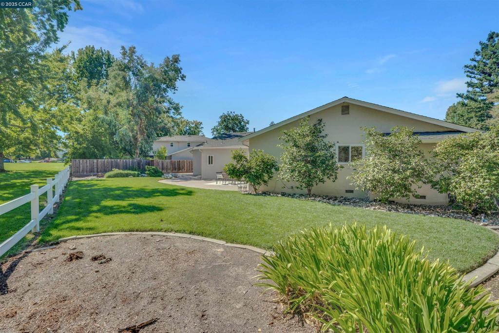 GREENBROOK - Residential